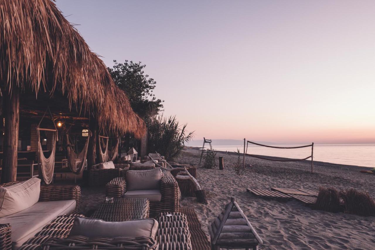 Riva Del Sol Beach Resort Санта-Катерина-делло-Ионио Экстерьер фото